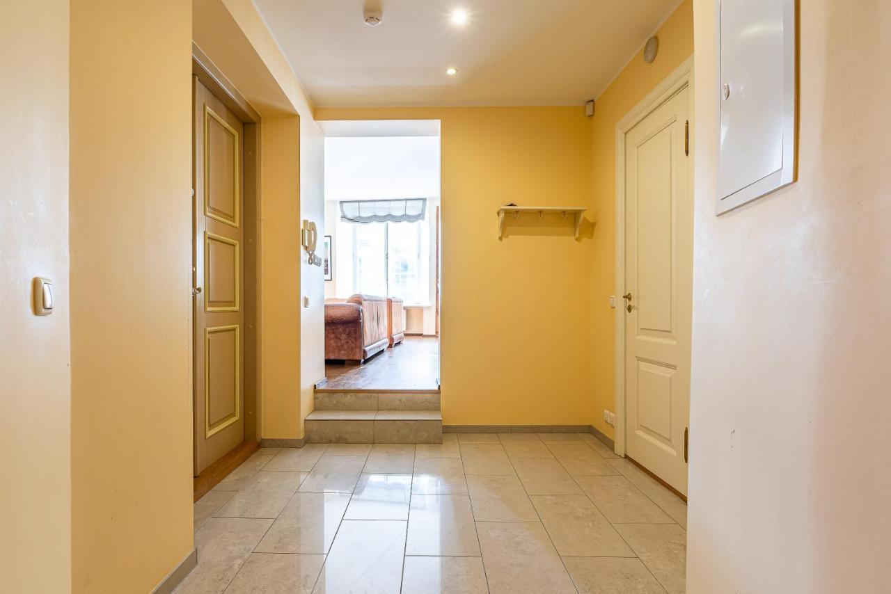 Old Town - Oleviste Apartment Tallinn Extérieur photo
